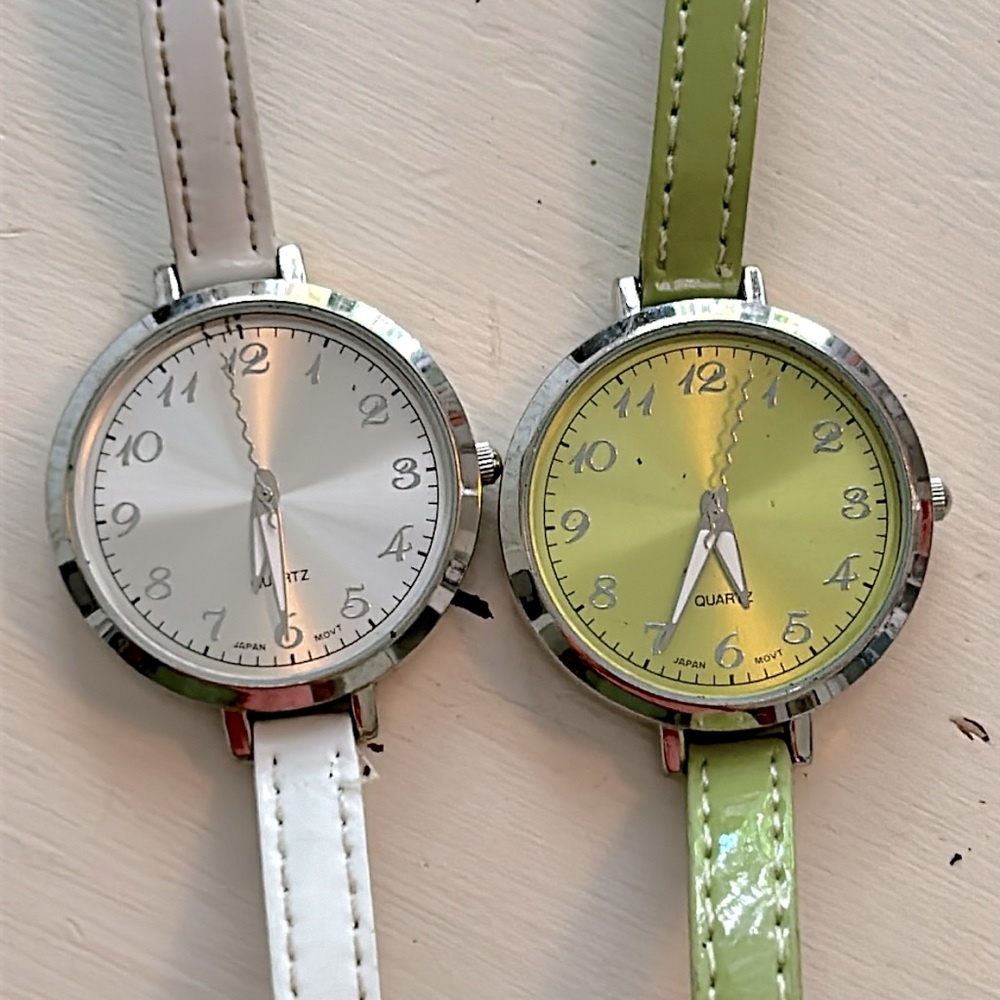 Avon vintage bundle two watches